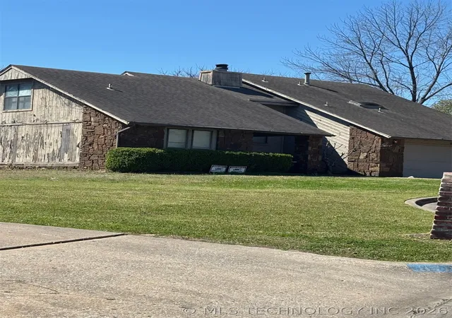 Photo 1 of Single family home for sale at 8702 E 91st Place, Tulsa, OK 74133 | MLS# 2609933 | Listing updated on 2026-07-29