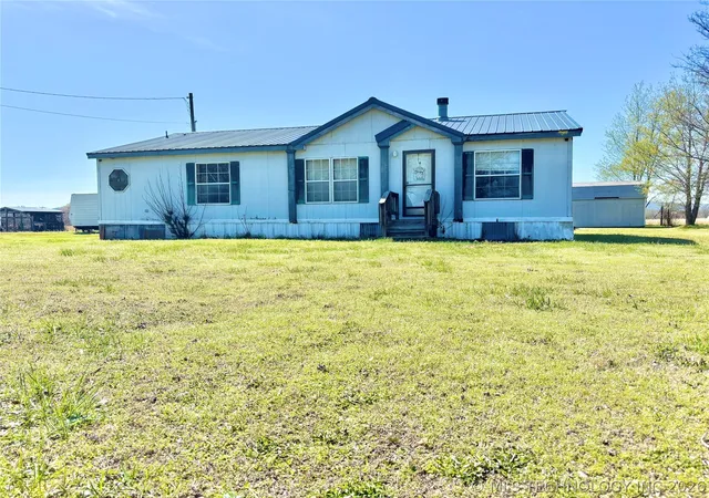 Homes for sale in Quinton, OK | 10098 N County Road 4295 Road, Quinton, OK 74561 | MLS# 2609976