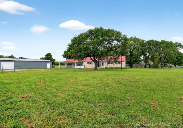Homes for sale in Dewey, OK | 396950 W 1300 Rd, Dewey, OK 74029 | MLS# 2609996