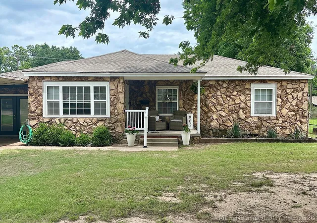 Photo 1 of Sale Pending at 802 S Howerton Ave, Cushing, OK 74023 | MLS# 2606017 | Listing updated on 2026-08-21