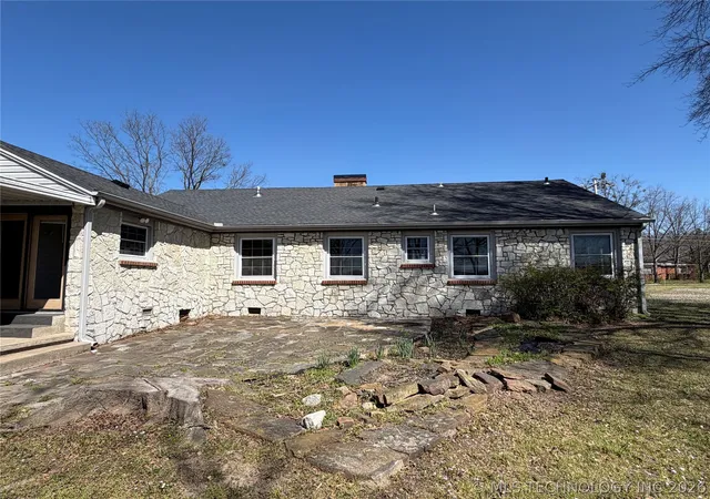 Homes for sale in Wilburton, OK | 408 W Blair Ave, Wilburton, OK 74578 | MLS# 2610057