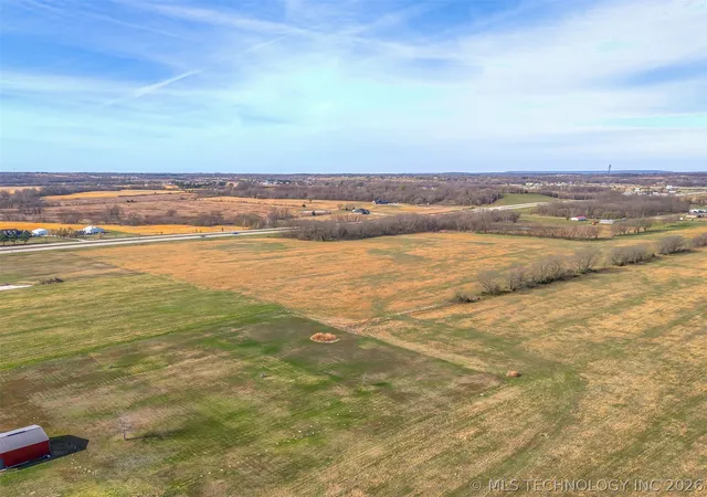 35th image of 10 E State Hwy 51 Hwy, Coweta, OK 74429 | MLS# 2609406