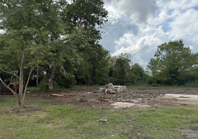2nd image of 308 Powell Ave, Adair, OK 74330 | MLS# 2610160