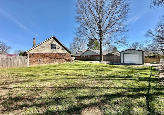 Homes for sale in Muskogee, OK | 201 Gawf Ln, Muskogee, OK 74403 | MLS# 2610237