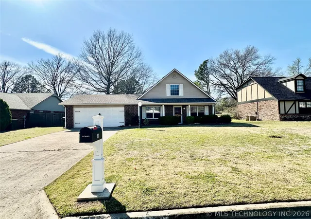 Homes for sale in Muskogee, OK | 201 Gawf Ln, Muskogee, OK 74403 | MLS# 2610237