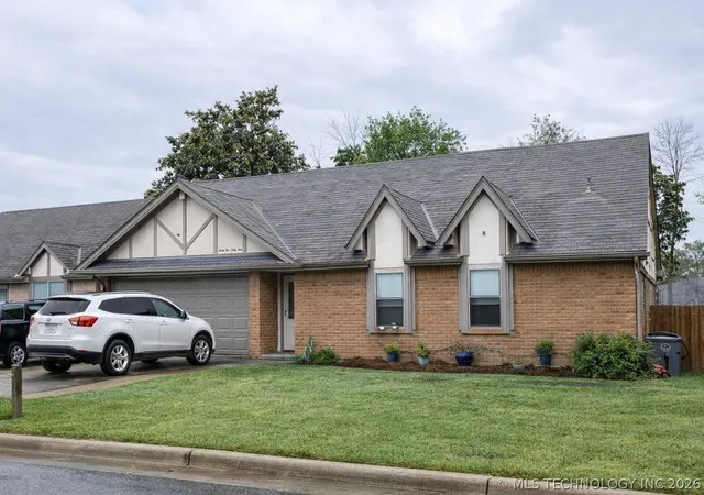 1st image of 2929 W 66th St S, Tulsa, OK 74132 | MLS# 2610208