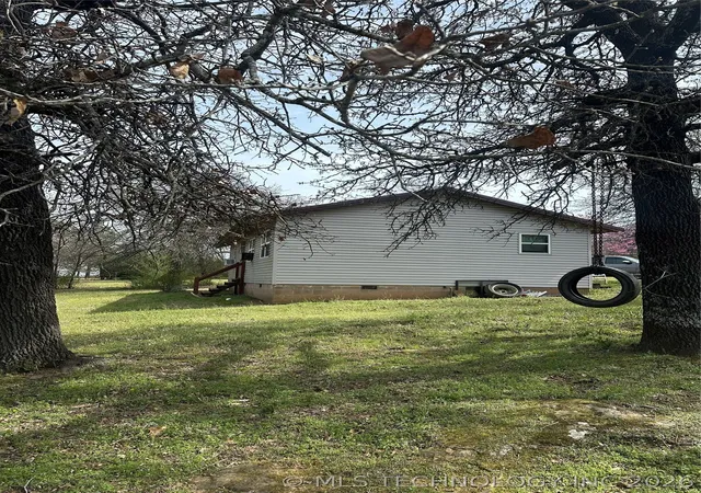 Photo 4 of Single family home for sale at 430914 E 1058 Road, Warner, OK 74469 | MLS# 2610012 | Listing updated on 2026-07-30