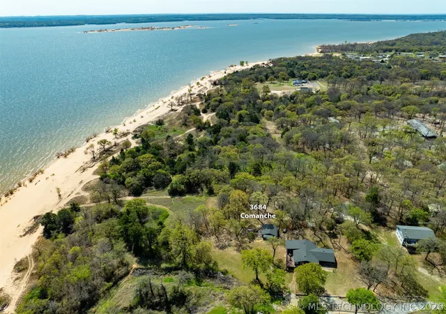 3rd image of 3684 Comanche Dr, Kingston, OK 73439 | MLS# 2610291