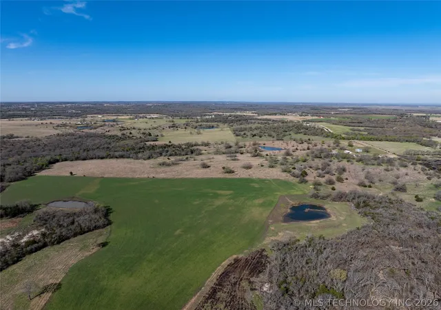 Homes for sale in Madill, OK | 13487 Winford Rd, Madill, OK 73446 | MLS# 2610297