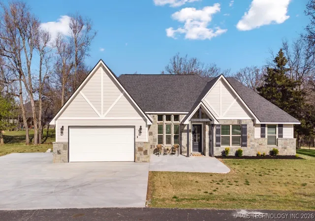 Homes for sale in Afton, OK | 33262 Cardinal Dr, Afton, OK 74331 | MLS# 2610198