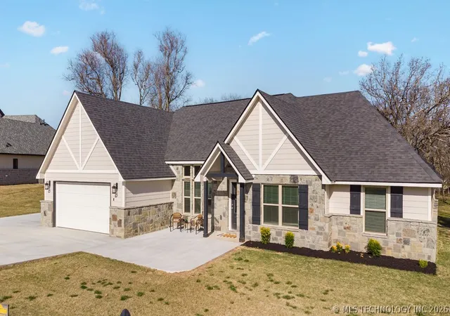 Homes for sale in Afton, OK | 33262 Cardinal Dr, Afton, OK 74331 | MLS# 2610198