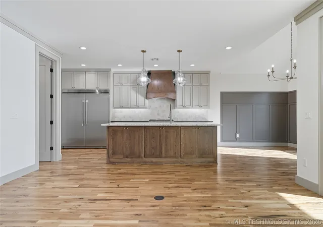 Photo 3 of Single family home for sale at 3921 S Madison Ave, Tulsa, OK 74105 | MLS# 2610420 | Listing updated on 2026-08-20