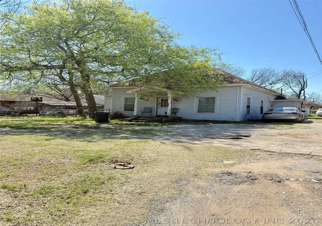 Homes for sale in Sulphur, OK | 708 W 12th, Sulphur, OK 73086 | MLS# 2608848