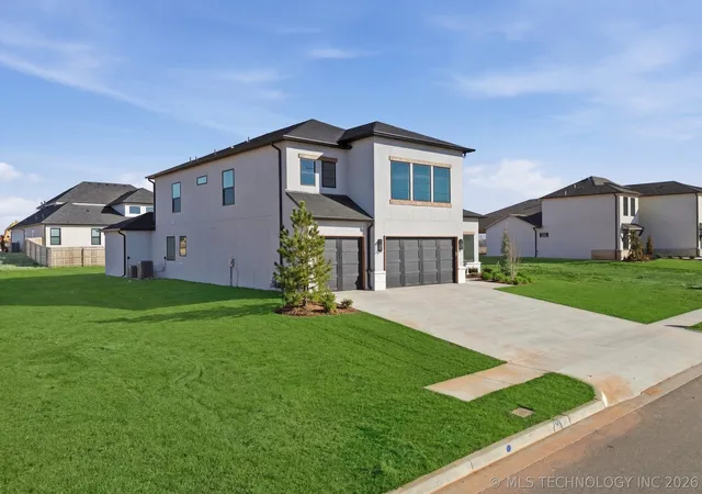 Photo 3 of Single family home for sale at 2347 E 135th Drive S, Bixby, OK 74008 | MLS# 2610302 | Listing updated on 2026-08-20
