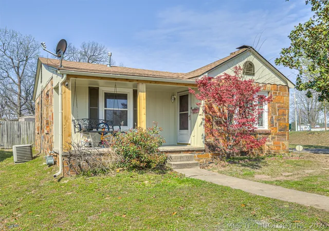 4th image of 1024 N Main St, Sand Springs, OK 74063 | MLS# 2610394