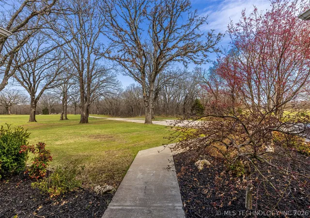 Homes for sale in Claremore, OK | 16755 S 4162 Rd, Claremore, OK 74017 | MLS# 2610538