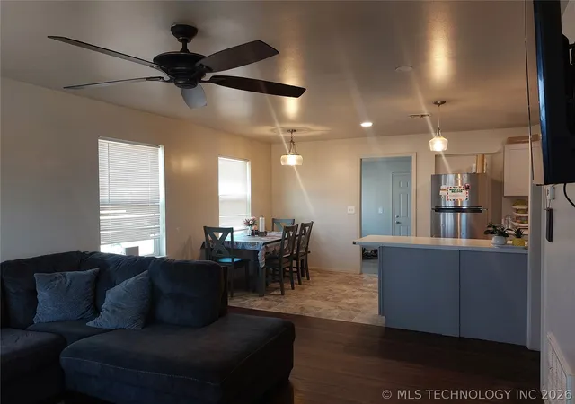 2nd image of 1055 N Canton Ave, Tulsa, OK 74115 | MLS# 2610632