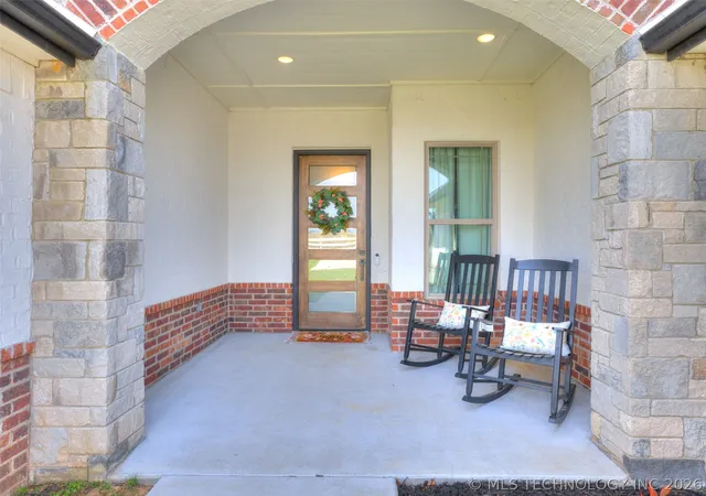 Homes for sale in Coweta, OK | 27222 E 141St St S, Coweta, OK 74429 | MLS# 2610452