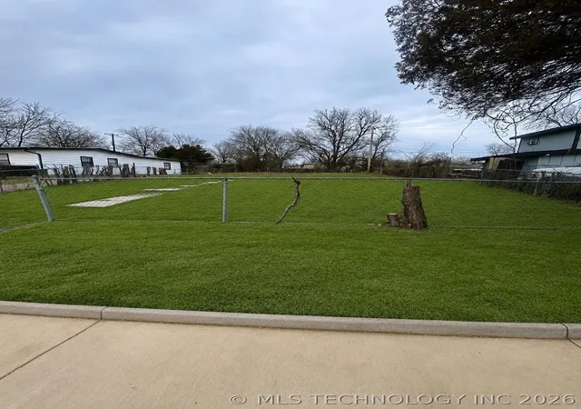 Photo 1 of Sale Pending at 543 E 52nd Street N, Tulsa, OK 74126 | MLS# 2610660 | Listing updated on 2026-06-24