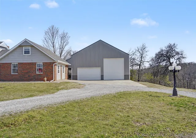 Photo 3 of Sale Pending at 84 Southridge Dr, Pryor, OK 74361 | MLS# 2610645 | Listing updated on 2026-08-20