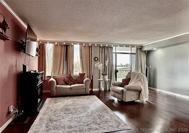 Homes for sale in Tulsa, OK | 450 W 7th St #207, Tulsa, OK 74119 | MLS# 2610745