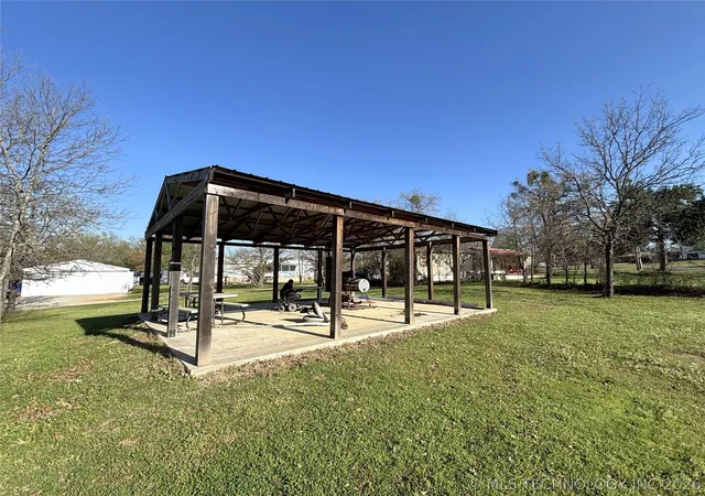 Homes for sale in Porum, OK | 45 4285, Porum, OK 74455 | MLS# 2610571