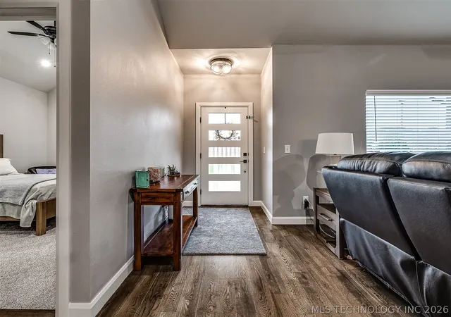 Homes for sale in Bartlesville, OK | 5309 S Barnett Ave, Bartlesville, OK 74006 | MLS# 2610661