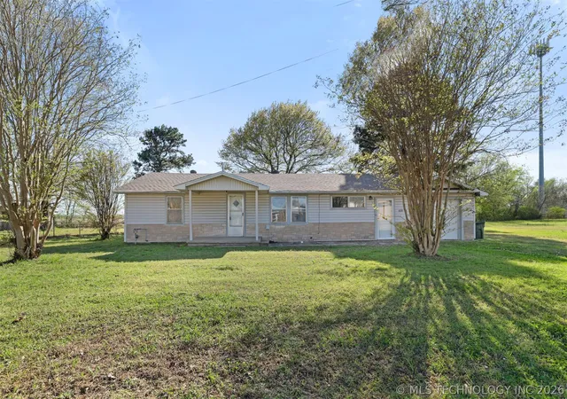 1st image of 610 E Mckennon, Calera, OK 74730 | MLS# 2610781