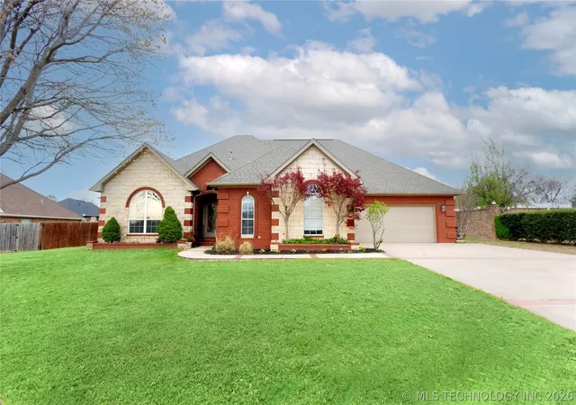 1st image of 2108 Country Springs St, Mc Alester, OK 74501 | MLS# 2610752