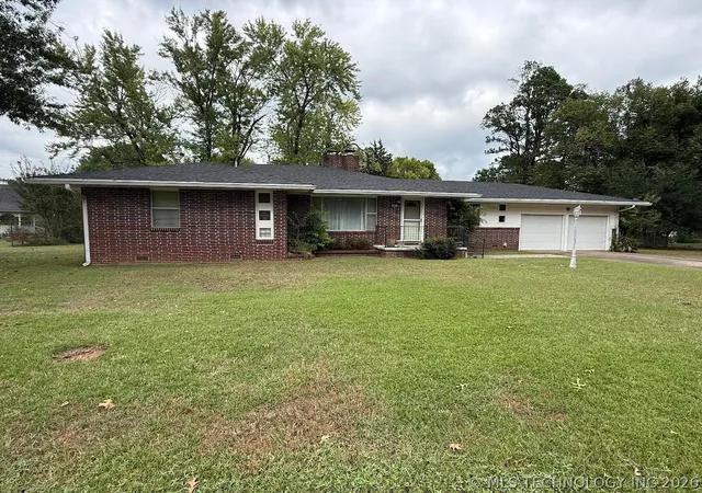 Photo 1 of Single family home for sale at 201 Nw Rose Ln, Stigler, OK 74462 | MLS# 2610724 | Listing updated on 2026-08-20