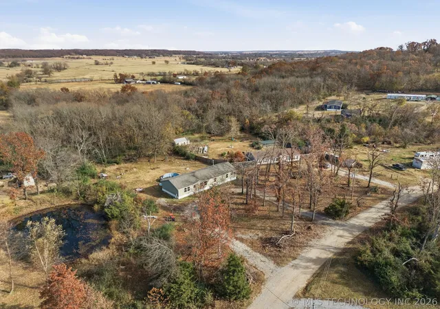 Photo 3 of Manufactured home for sale at 19075 E Timber Trl, Claremore, OK 74019 | MLS# 2610808 | Listing updated on 2026-08-20