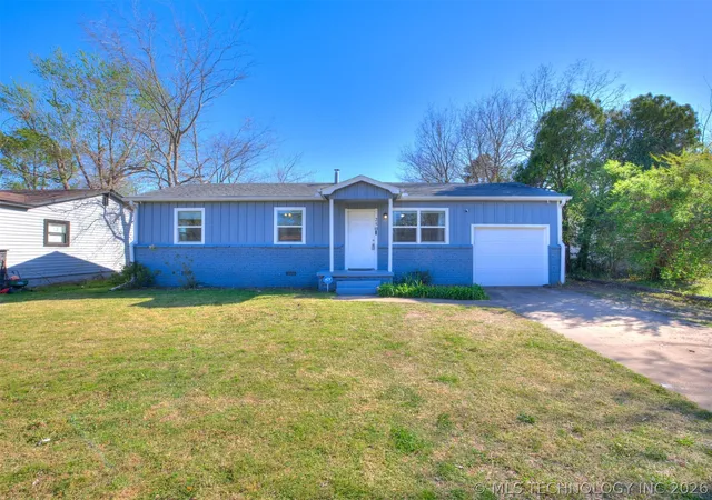34th image of 250 E 51st Pl, Tulsa, OK 74126 | MLS# 2608859