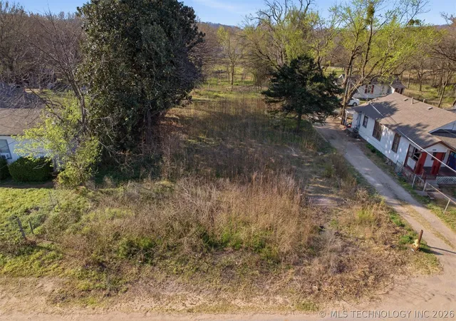 Homes for sale in Tulsa, OK | 5134 W 8th St, Tulsa, OK 74127 | MLS# 2610487