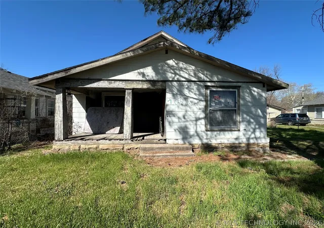 Homes for sale in Okmulgee, OK | 708 N Oklahoma Ave, Okmulgee, OK 74447 | MLS# 2610726