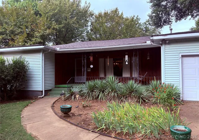 2nd image of 504 N D Ave, Cleveland, OK 74020 | MLS# 2610899