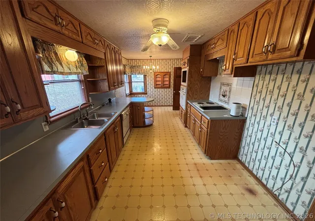 Homes for sale in Cleveland, OK | 504 N D Ave, Cleveland, OK 74020 | MLS# 2610899