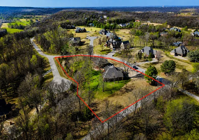 Photo 2 of Single family home for sale at 22013 Countryside Dr, Claremore, OK 74019 | MLS# 2610458 | Listing updated on 2026-09-17