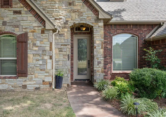Photo 4 of Single family home for sale at 22013 Countryside Dr, Claremore, OK 74019 | MLS# 2610458 | Listing updated on 2026-09-17