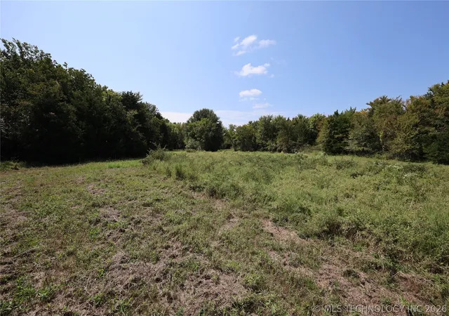 19th image of 2 Cardell Wy, Eufaula, OK 74432 | MLS# 2610929