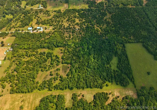 3rd image of 2 Cardell Wy, Eufaula, OK 74432 | MLS# 2610929
