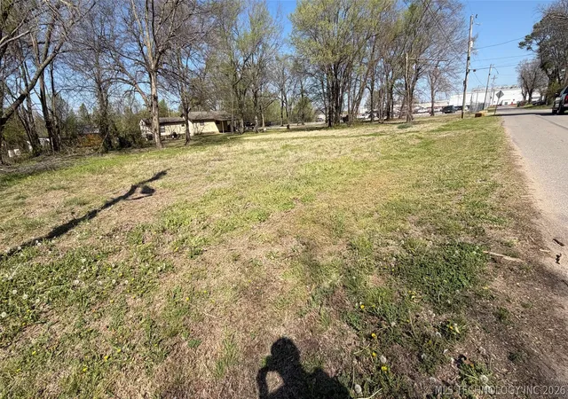 Photo 3 of Land for sale at 506 S Flint Ave, Stilwell, OK 74960 | MLS# 2610934 | Listing updated on 2026-08-20