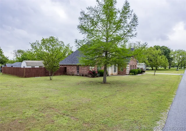 2nd image of 1425 Folsom, Durant, OK 74701 | MLS# 2610932