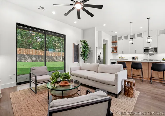 4th image of 7923 E 26Th Pl, Tulsa, OK 74129 | MLS# 2610408