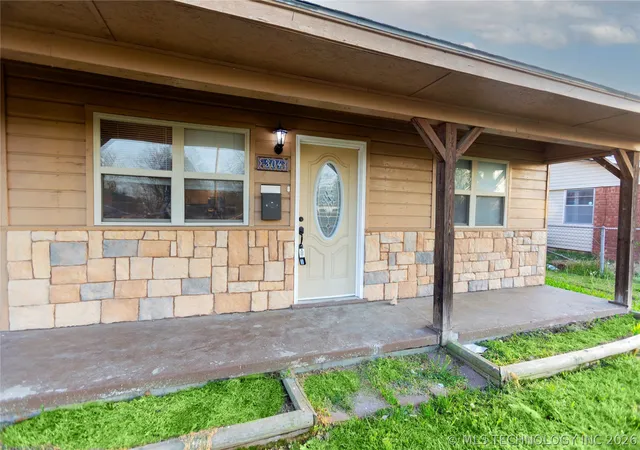 3rd image of 304 W Electric Ave, Mc Alester, OK 74501 | MLS# 2610981