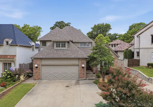 Photo 1 of Single family home for sale at 2640 S Utica Ave, Tulsa, OK 74114 | MLS# 2610968 | Listing updated on 2026-09-25