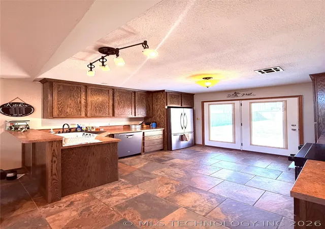 5th image of 603 Geronimo, Pauls Valley, OK 73075 | MLS# 2611016