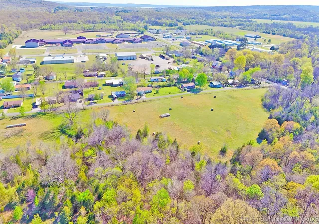 5th image of 5 Buck St, Eufaula, OK 74432 | MLS# 2611056