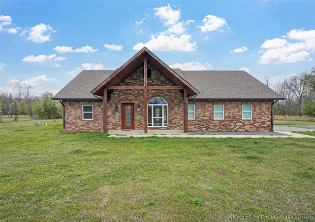 1st image of 1685 N County Line Rd E, Fort Gibson, OK 74434 | MLS# 2611068