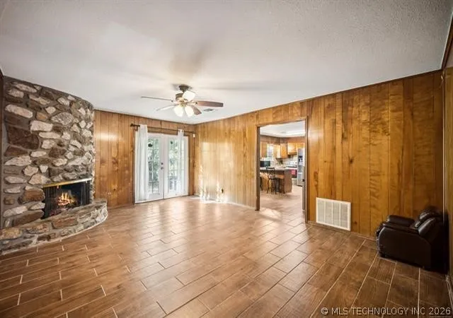 Photo 3 of Sale Pending at 3944 S 93rd Eastavenue, Tulsa, OK 74145 | MLS# 2611090 | Listing updated on 2026-09-25