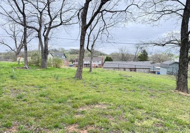 Homes for sale in Sapulpa, OK | 229 N Burnett St, Sapulpa, OK 74066 | MLS# 2610713